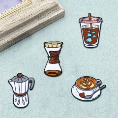 Surewin Crafts Custom Cute Cup Shape Metal Lapel Pins Ice Coffee Enamel Pins Soft Enamel Hard Enamel Pins
